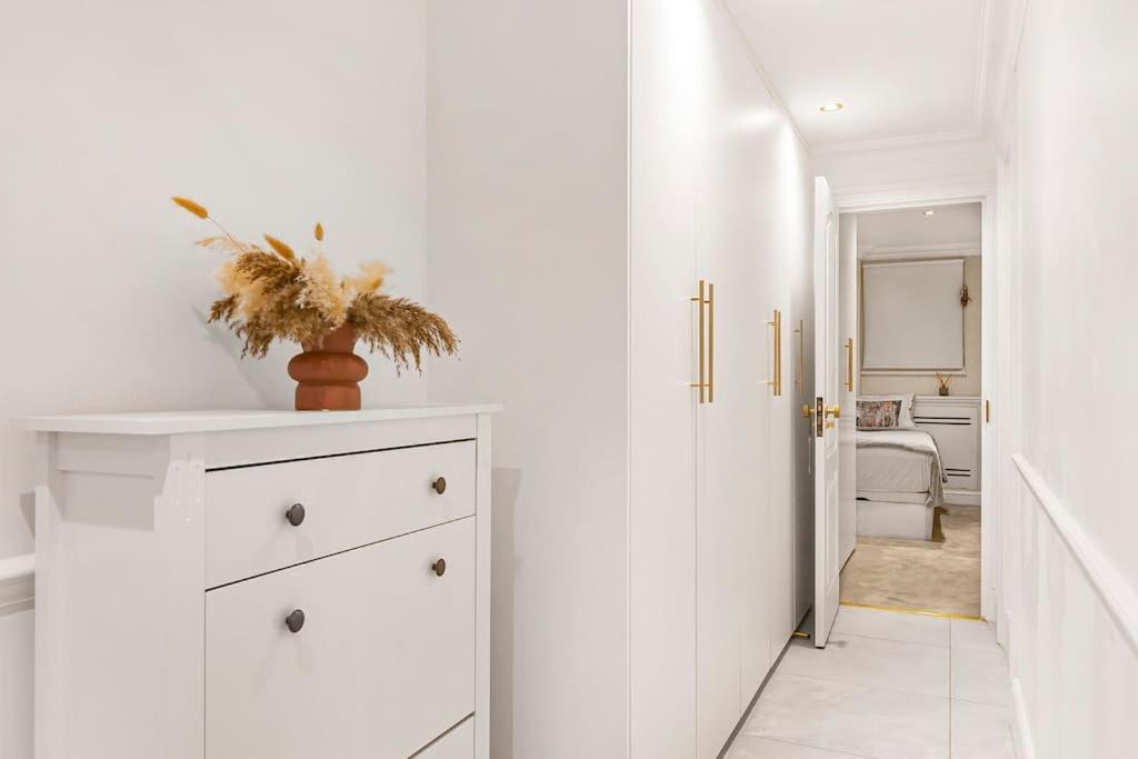 Appartement 3-bed Next To Harrods With Underfloor Heating