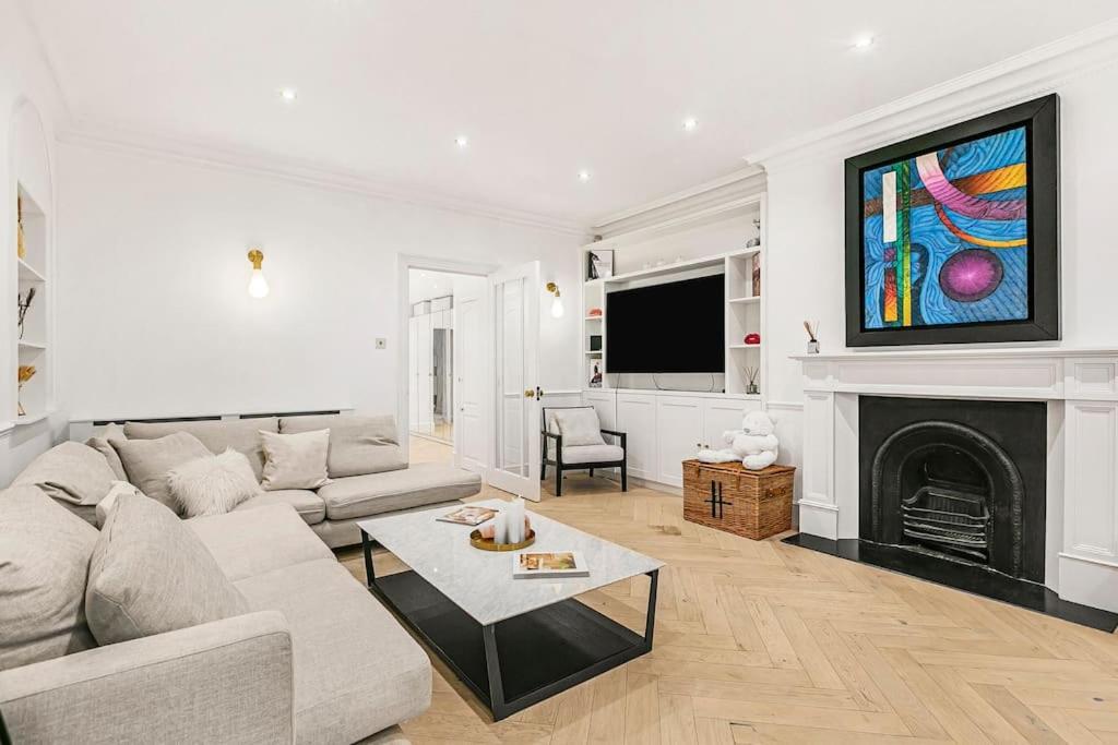 3-bed Next To Harrods With Underfloor Heating Appartement Londen