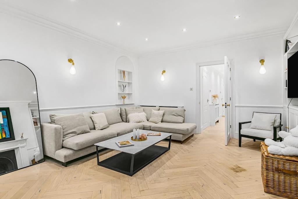 Appartement 3-bed Next To Harrods With Underfloor Heating Londen