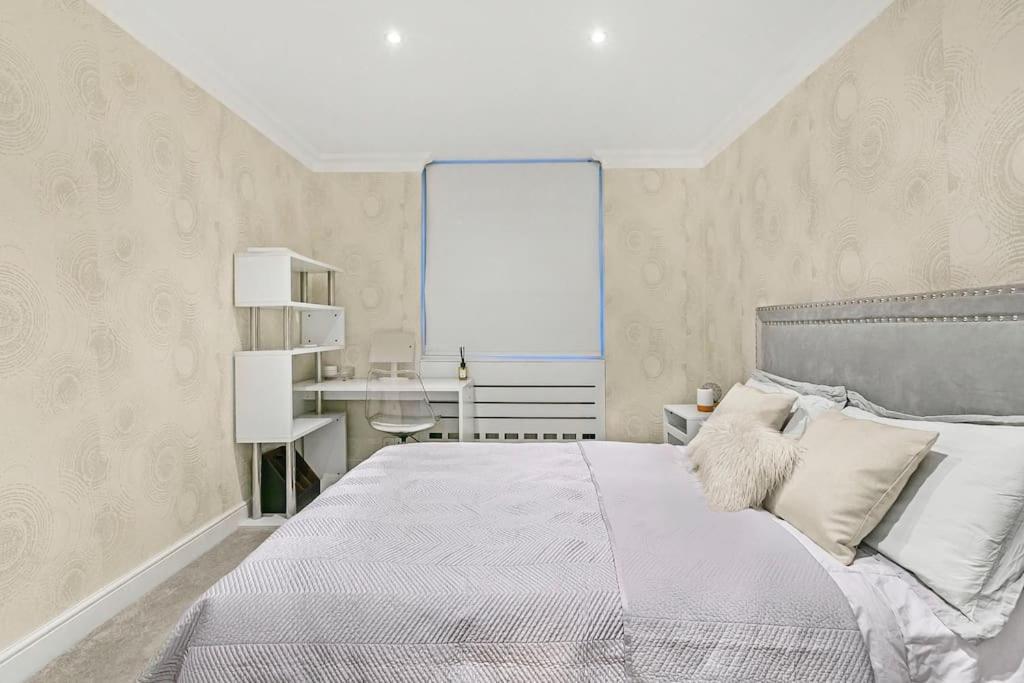 Appartement 3-bed Next To Harrods With Underfloor Heating