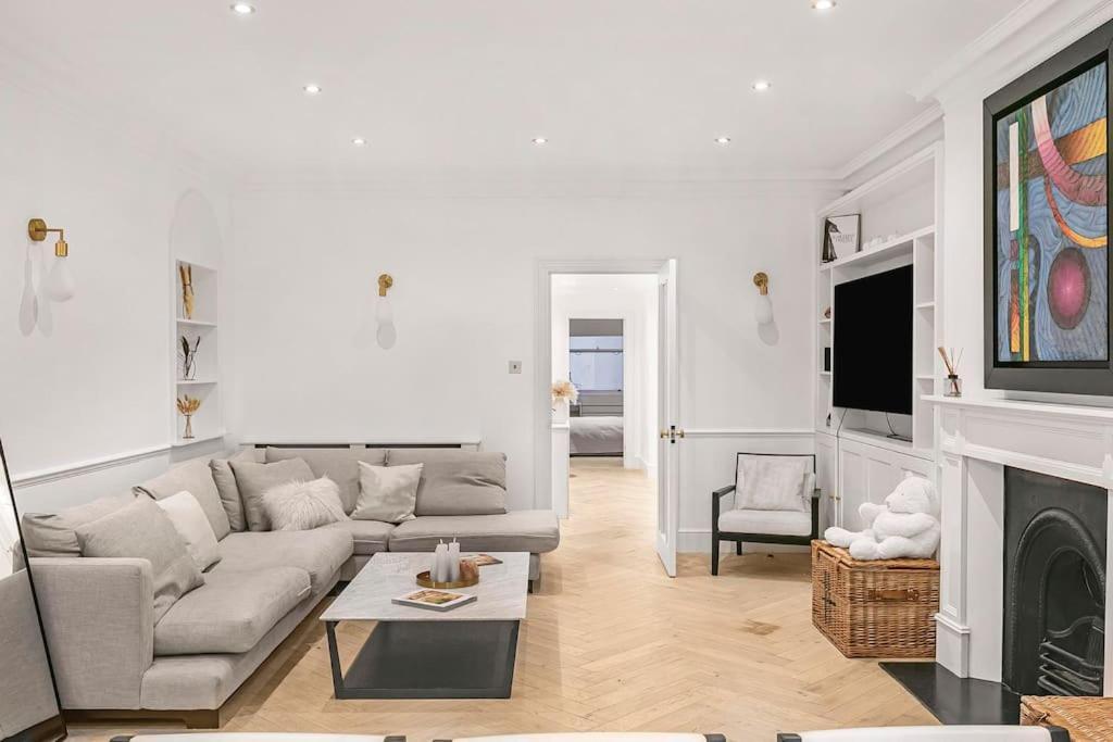 3-bed Next To Harrods With Underfloor Heating Appartement Londen